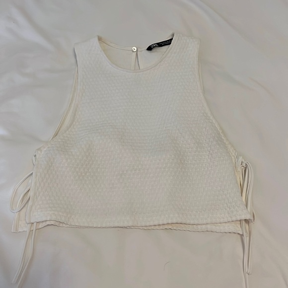 Zara White Crop Top with Built in Bra size M - Picture 4 of 9